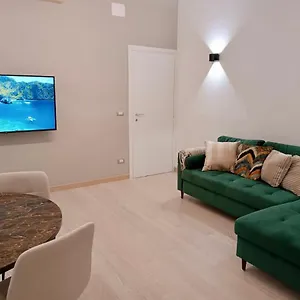  Apartment Casa Nicola- Apt In The Heart Of