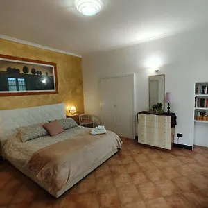 Piramide Gold Roma